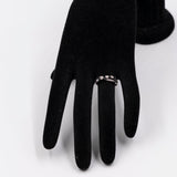 Anello vintage in oro bianco 9k con zaffiri e diamanti