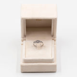 Anello vintage in oro bianco 9k con diamanti bianchi e neri