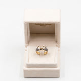 Anel de ouro bicolor com diamante em forma de coração (0,35 quilates) e brilhantes (0,95 quilates), década de 80