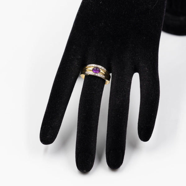 Anello vintage in oro 8k con ametista cabochon