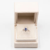 Anello vintage in platino a ballerina con zaffiro cabochon (1.88ct) e diamanti (0,63ctw)