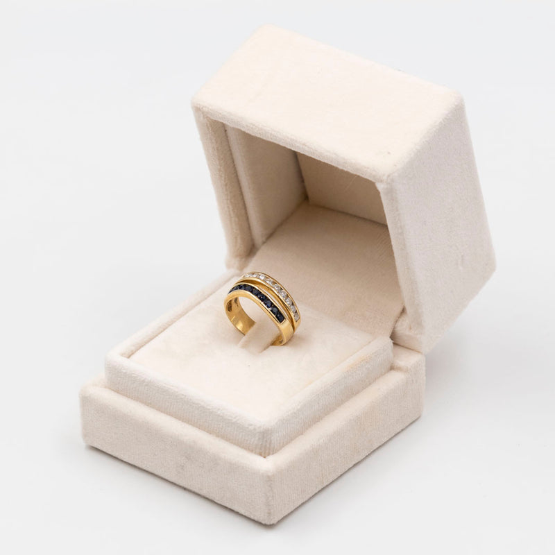 Anello vintage in oro giallo 18K con diamanti (0.40ctw ca.) e zaffiri, anni '60