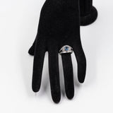 Anello vintage in platino con zaffiro a goccia (1,41ct) e diamanti (1,10ctw)