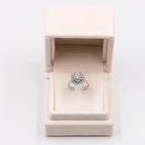 Vintage-Diamant-Blumenring (0.90 ctw) aus 14 Karat Weißgold, 60er Jahre