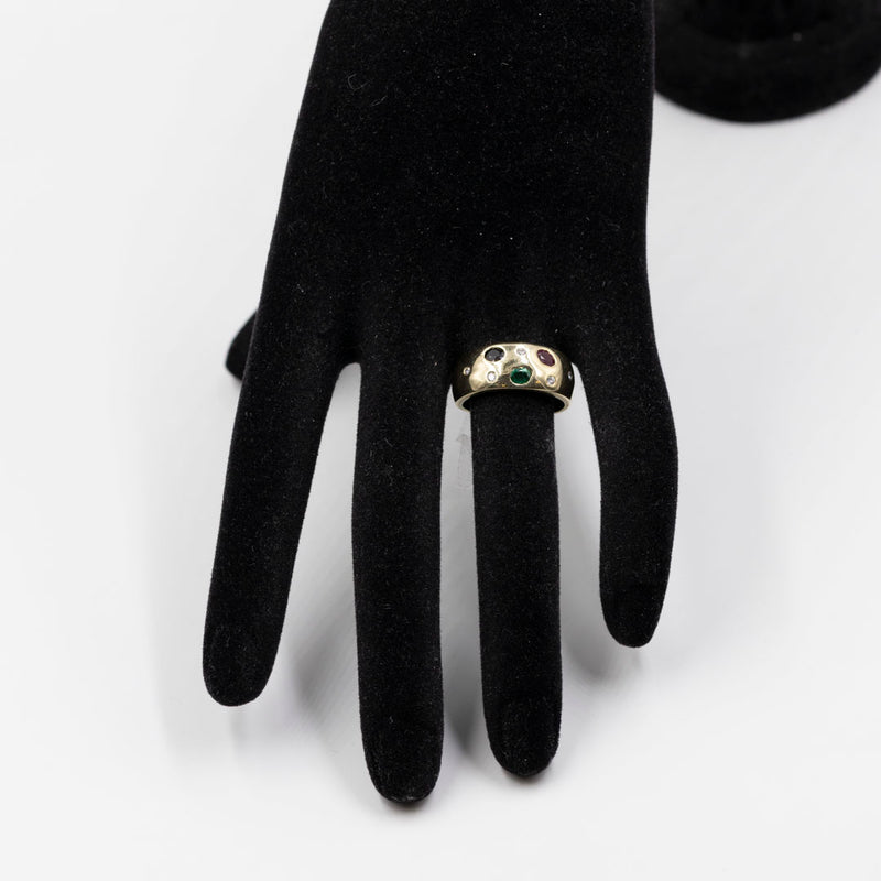 Anello vintage in oro giallo 14k con zaffiro, rubino, smeraldo e diamanti. anni '70