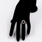 Vintage-Gänseblümchen-Ring aus 14-karätigem Weißgold mit Saphir (2.3 ct) und Diamanten (0.75 ctw), 60er Jahre