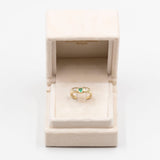 *RESERVADO* Anel "V" vintage em ouro amarelo 14k com esmeralda e diamantes (0,15ctw)