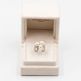 Anello vintage in oro bianco 14k con tre perle e diamanti , anni '60