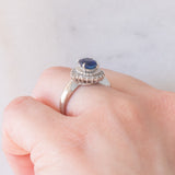 Anello a margherita vintage in platino con zaffiro (1.01ct) e diamanti (0.30ctw), anni ‘80/‘90