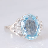 Anello vintage da cocktail in stile Art Déco in platino con acquamarina (2.72ct) e diamanti (0.08ctw), anni ‘90/anni ‘2000