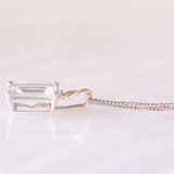 Halskette mit Vintage-Kette aus 9-karätigem Weißgold und modernem Anhänger aus 9-karätigem Weißgold mit Aquamarin (ca. 1 Karat) und Diamanten