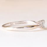 Trilogy vintage in oro bianco 9K con acquamarina (0.30ct ca.) e diamanti di taglio brillante (0.05ctw ca.)