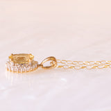 Collana vintage con catenina in oro giallo 9K e con ciondolo a margherita in oro giallo e bianco 9K con quarzo citrino (1.50ct ca.) e diamanti (0.10ctw ca.)