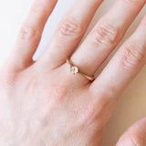 Vintage-Solitär aus 9-karätigem Gelbgold mit grauem Saphir (ca. 0.45 ct), 60er Jahre