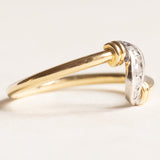 Vintage-Ring aus 18 Karat Gelbgold und Weißgold mit Diamanten im Brillantschliff (ca. 0.08 ctw), 40er/50er Jahre