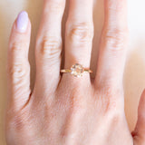 Vintage-Solitär aus 14-karätigem Gelbgold mit rosa Morganit (ca. 1.60 ct), 70er Jahre