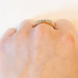 Vintage-Ring aus 9-karätigem Gelb- und Weißgold mit Smaragden (ca. 0.18 ctw) und Diamanten (ca. 0.09 ctw), 70er Jahre