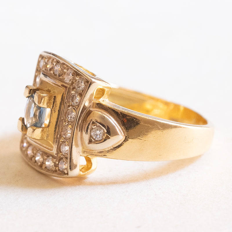 Anello vintage in oro giallo 18K con topazio (0.40ct ca.) e diamanti di taglio brillante (0.20ctw ca.), anni ‘60/‘70