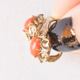 Herzförmige Vintage-Ohrringe aus 8-karätigem Gelbgold mit orangefarbener Koralle, 40er/50er Jahre