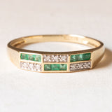 Vintage-Ring aus 9-karätigem Gelb- und Weißgold mit Smaragden (ca. 0.18 ctw) und Diamanten (ca. 0.09 ctw), 70er Jahre