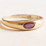 Vintage-Zigeunerring aus 8-karätigem Gelbgold mit synthetischem Rubin (ca. 0.15 ct), 50er/60er Jahre