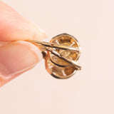 Boucles d'oreilles anciennes en or jaune et blanc 18 carats avec diamants (centres d'environ 0.40 ct), années 30/40