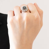 Vintage-Gänseblümchen-Ring aus 14-karätigem Weißgold mit Saphir (ca. 2.30 ct) und Diamanten im Brillantschliff (ca. 0.75 ctw), 60er Jahre