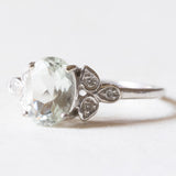 Vintage-Ring aus 9-karätigem Weißgold mit hellblauem Quarz (ca. 1.20 ct) und Diamanten, 60er/70er Jahre