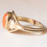 Vintage-Ring aus 9-karätigem Gelbgold mit orangefarbener Koralle, 40er/50er Jahre