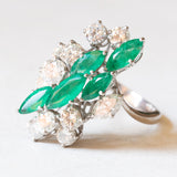 Vintage-Ring aus 18-karätigem Weißgold mit Diamanten (ca. 2 Karat) und Smaragd (ca. 1.90 Karat), 70er Jahre