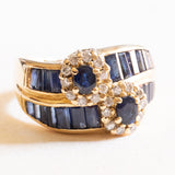 Vintage 18K yellow gold ring with sapphires (central approx. 0.44ctw) and brilliant cut diamonds (approx. 0.70ctw), 60s/70s