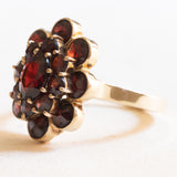 Vintage 8 Karat Gelbgold-Granat-Gänseblümchen-Ring, 50er Jahre
