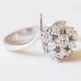 Vintage Gänseblümchenring aus 14 Karat Weißgold mit Diamanten (ca. 0.65 ctw), 70er Jahre