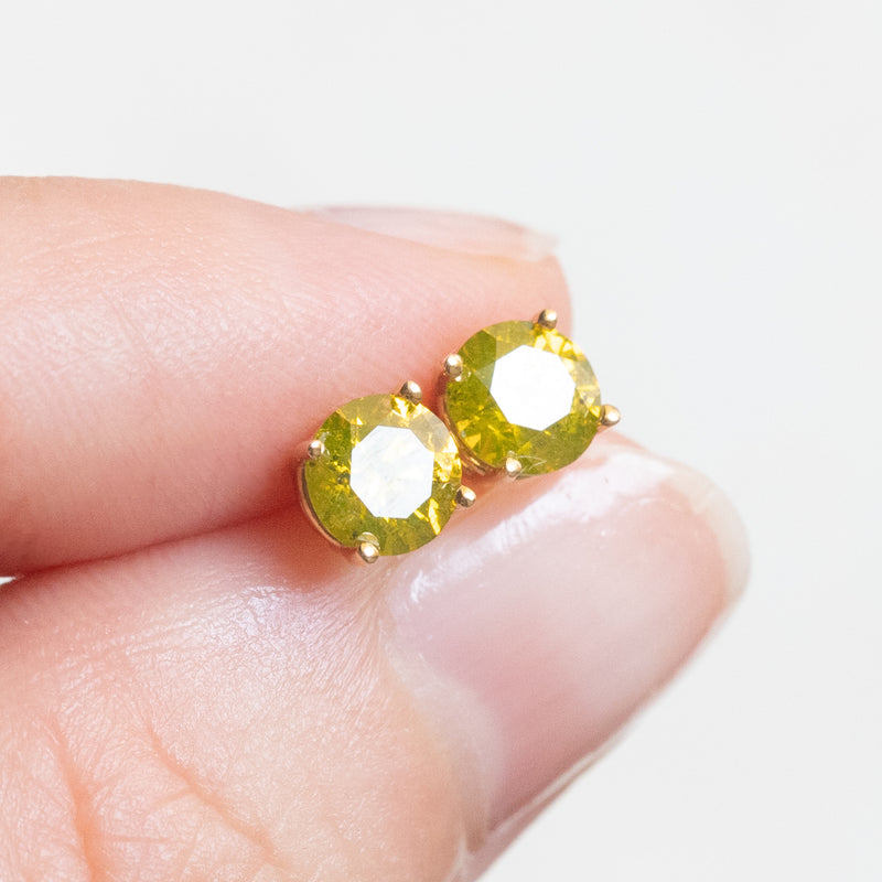 Orecchini punto luce vintage in oro giallo 9K con diamanti gialli (naturali trattati)
