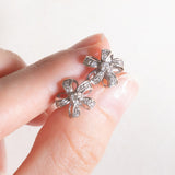 Vintage-Ohrringe aus 18-karätigem Weißgold mit Diamanten im Brillantschliff (ca. 0.40 ctw), 80er Jahre