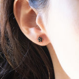 Vintage-Blumenohrringe aus 9-karätigem Gelbgold mit Saphiren