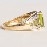Vintage-Ring aus 14-karätigem Gelbgold und Weißgold mit Peridot (ca. 3.20 ctw) und Diamant, 70er/80er Jahre