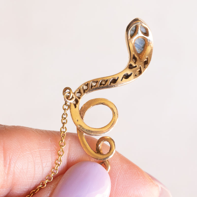 Collier vintage in oro giallo 14K con decorazione a forma di serpente con zaffiri e diamanti di taglio rosetta, anni ‘60