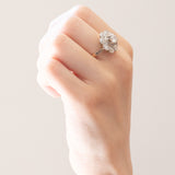 Vintage-Gänseblümchenring aus 18-karätigem Gelb- und Weißgold mit Diamanten (ca. 1.35 ctw), 50er/60er Jahre