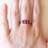 Vintage-Ring aus 9-karätigem Gelb- und Weißgold mit synthetischen Rubinen (ca. 0.80 ctw) und Diamanten, 70er/80er Jahre