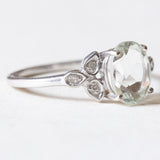 Vintage-Ring aus 9-karätigem Weißgold mit hellblauem Quarz (ca. 1.20 ct) und Diamanten, 60er/70er Jahre