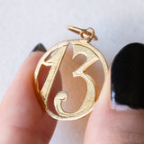 Vintage Glücksbringer Nummer 13 aus 18 Karat Gelbgold, 50er Jahre
