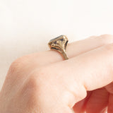 Vintage-Ring aus 8-karätigem Gelbgold mit grünem Spinell (ca. 3 Karat), 60er Jahre