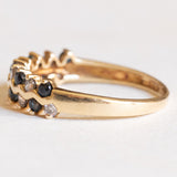 Vintage-Ring aus 18-karätigem Gelbgold mit Saphiren (ca. 0.30 ctw) und weißen Diamantimitatsteinen, 60er/70er Jahre