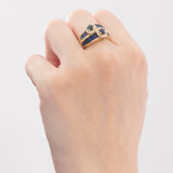 Vintage-Ring aus 18-karätigem Gelbgold mit Saphiren (zentral ca. 0.44 ctw) und Diamanten im Brillantschliff (ca. 0.70 ctw), 60er/70er Jahre