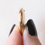 Vintage 9K Gelbgold plattierter Herz-Fotoanhänger aus Metall mit eingraviertem Kreuz, 60er Jahre