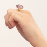 Vintage-Cocktailring aus 18 Karat Gelbgold mit Amethyst (ca. 12 Karat), 60er Jahre