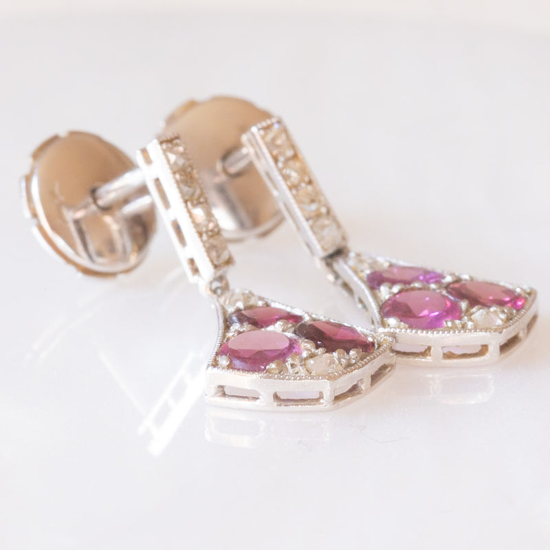 Orecchini vintage in stile Art Déco in oro bianco 18K con tormaline rosa (0.70ctw ca.) e diamanti di taglio rosetta (0.16ctw ca.)