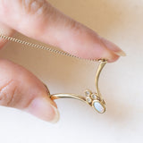 Vintage-Halskette aus 14-karätigem Gelbgold mit Opal (ca. 0.10 ct) und Diamanten (ca. 0.03 ctw), 70er Jahre