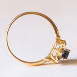 Vintage-Gänseblümchenring aus 18-karätigem Gelb- und Weißgold mit Saphiren (ca. 0.50 ct) und Diamanten (ca. 0.04 ctw), 60er Jahre